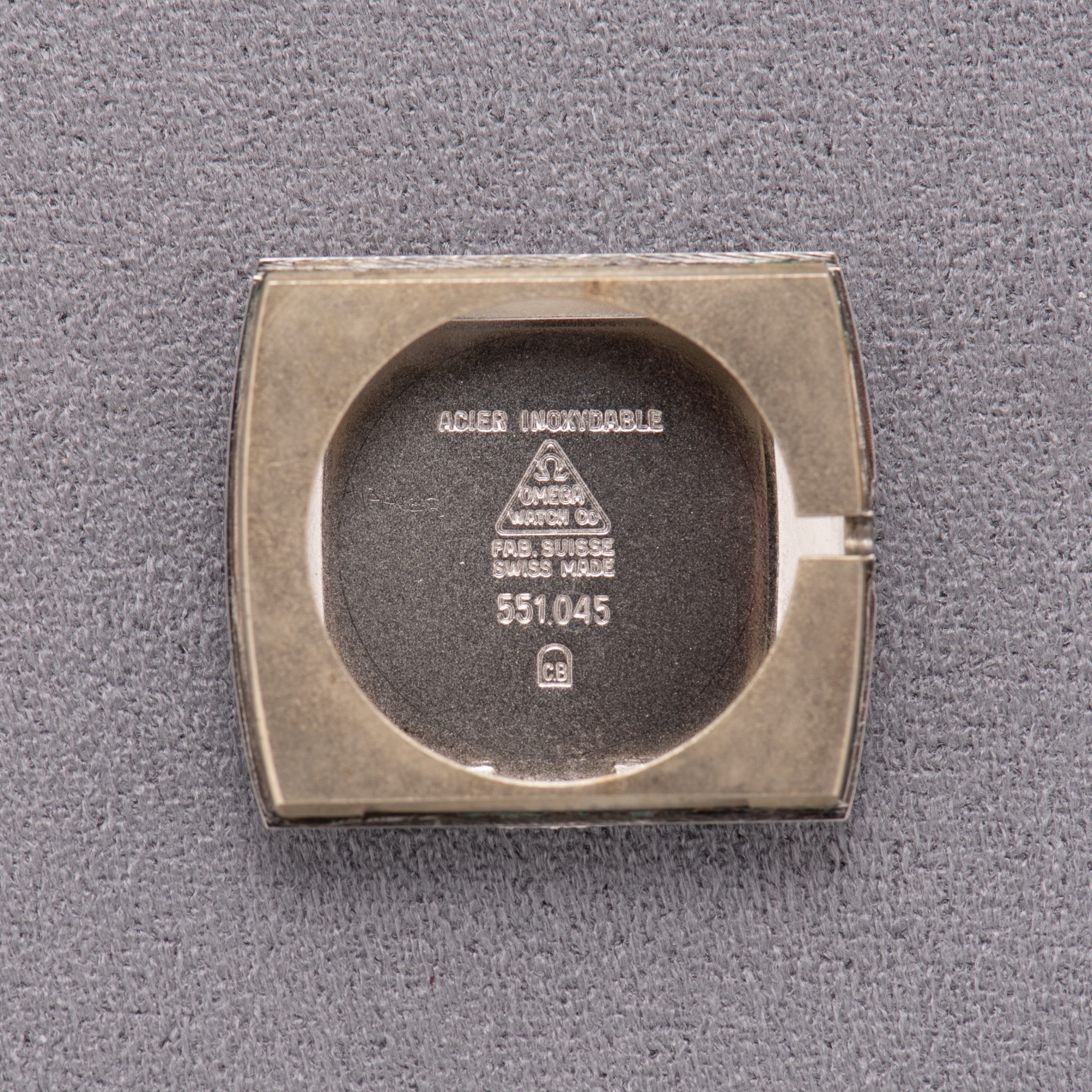 Vue de Omega De Ville Automatic — cadran spider — Réf. 551.045 — 1973